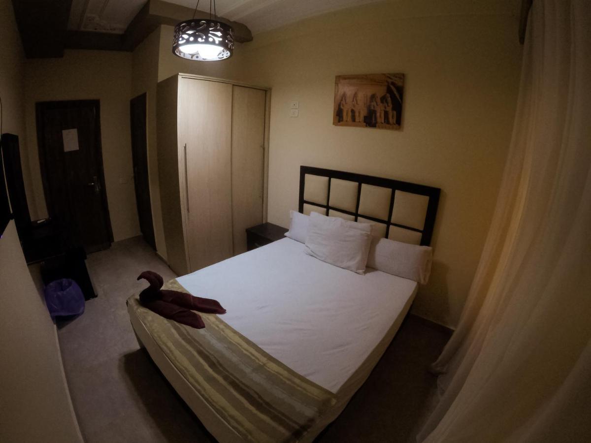 City Hotel Kairo Bagian luar foto